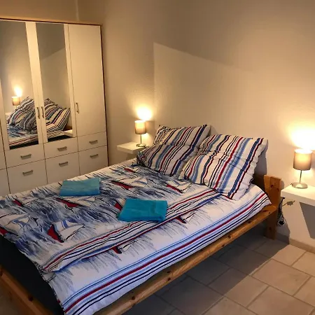 Stadtwohnung Im Zentrum Mit 24-7 Self Check-in, Wlan & Smart Tv Apartment Kiel